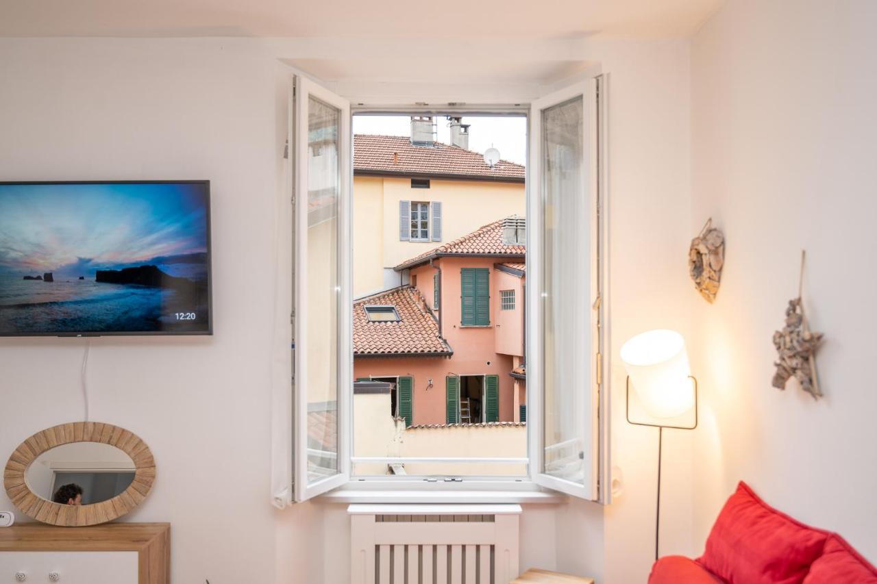 Portatorre Suite, A Charming Apartment In The Heart Of Como, Free Private Parking, Air Conditioning & More! Exteriér fotografie