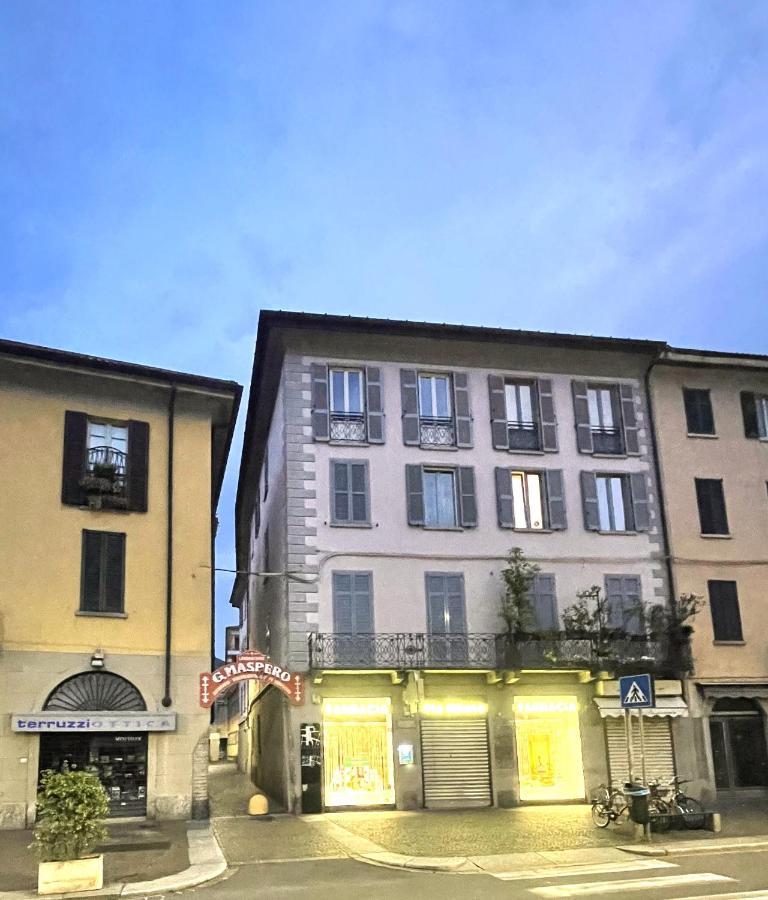 Portatorre Suite, A Charming Apartment In The Heart Of Como, Free Private Parking, Air Conditioning & More! Exteriér fotografie