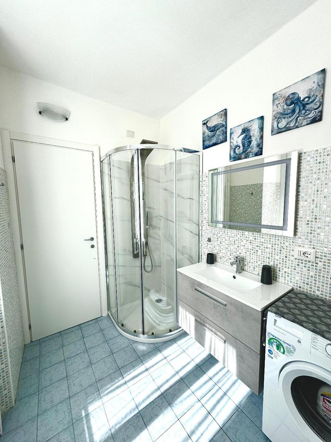 Portatorre Suite, A Charming Apartment In The Heart Of Como, Free Private Parking, Air Conditioning & More! Exteriér fotografie